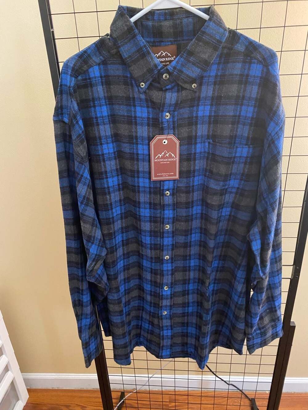 Mountain Ridge Explore Life Men's Blue and Black Plaid Long Sleeve Button-Down
